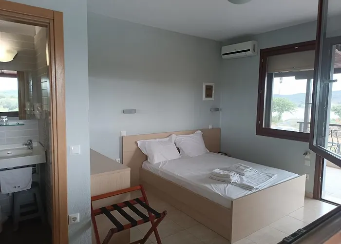 Casa de hóspedes Athos Bay 3*