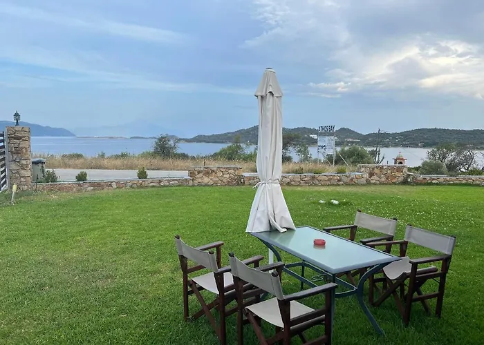 Πανσιόν Athos Bay